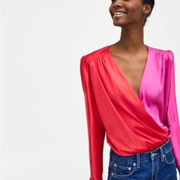 Elegant Pink and Red Low V Women's Top size small - Picture 1 of 10